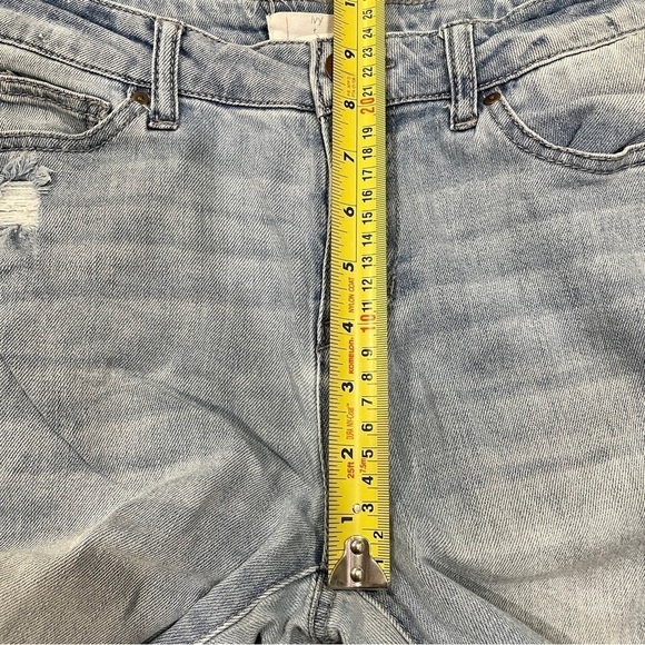 Ivy + Main Cropped Distressed Straight Leg Jeans - Picture 8 of 9